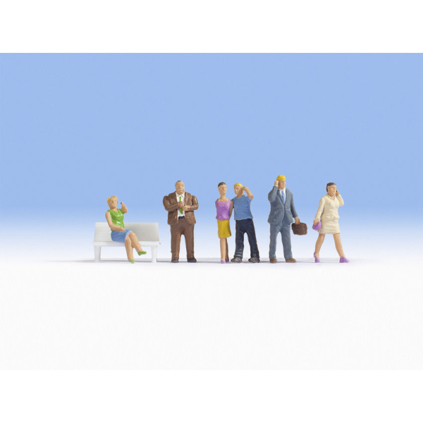 Noch Menschen mit Handy (15574)